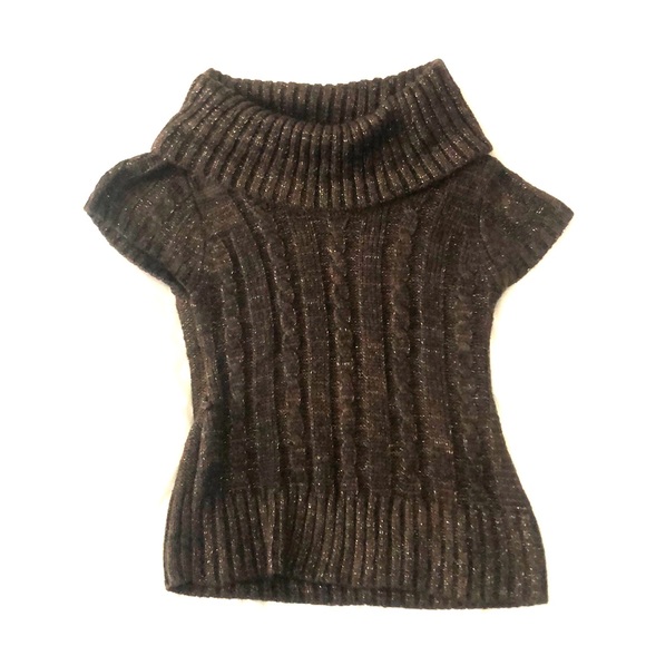 Short Sleeved Sweater - Picture 1 of 5